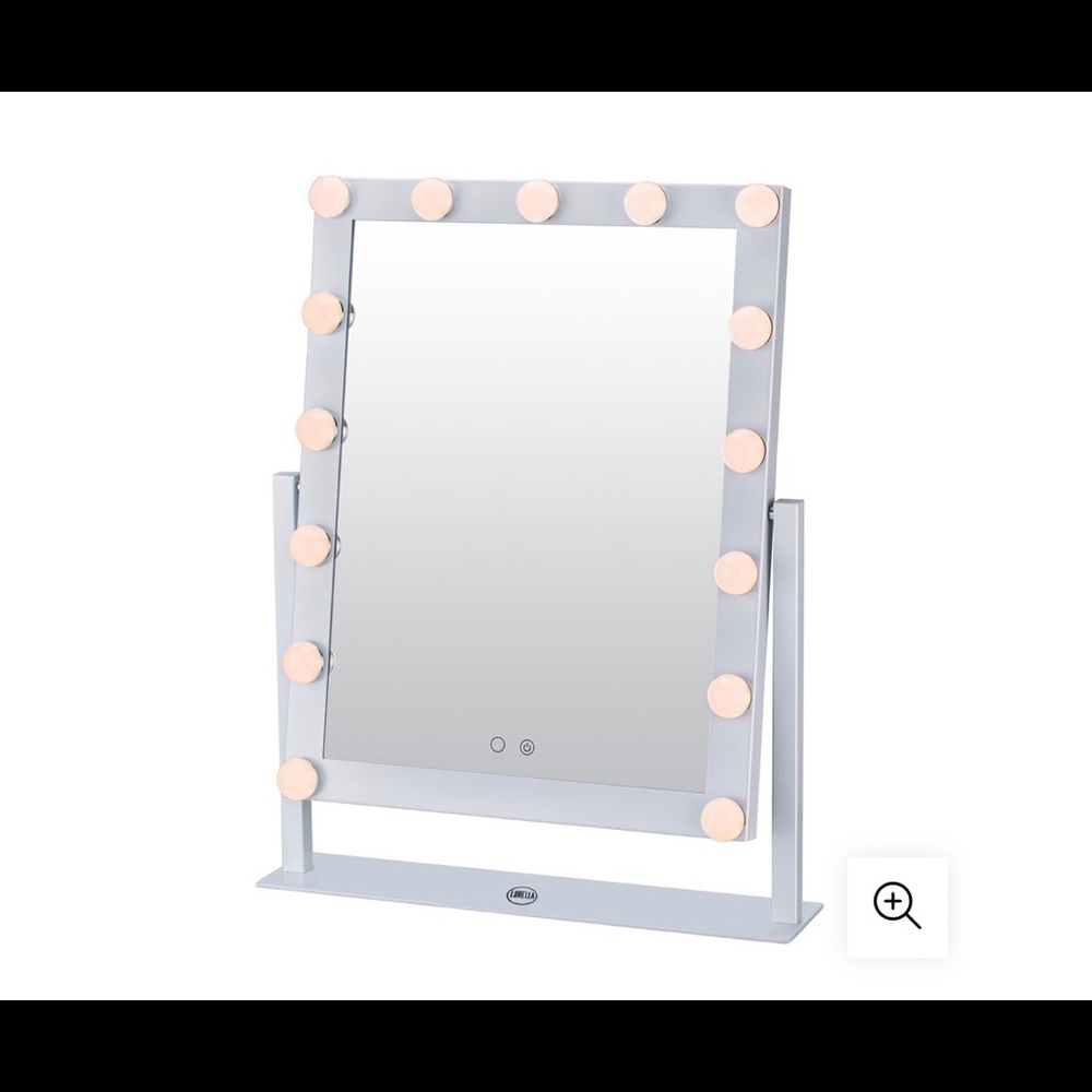 Lurella mirror